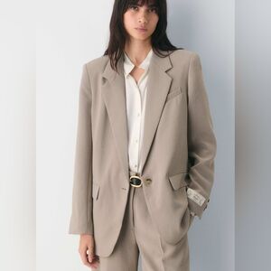 Wilfred Aritzia Generation Blazer